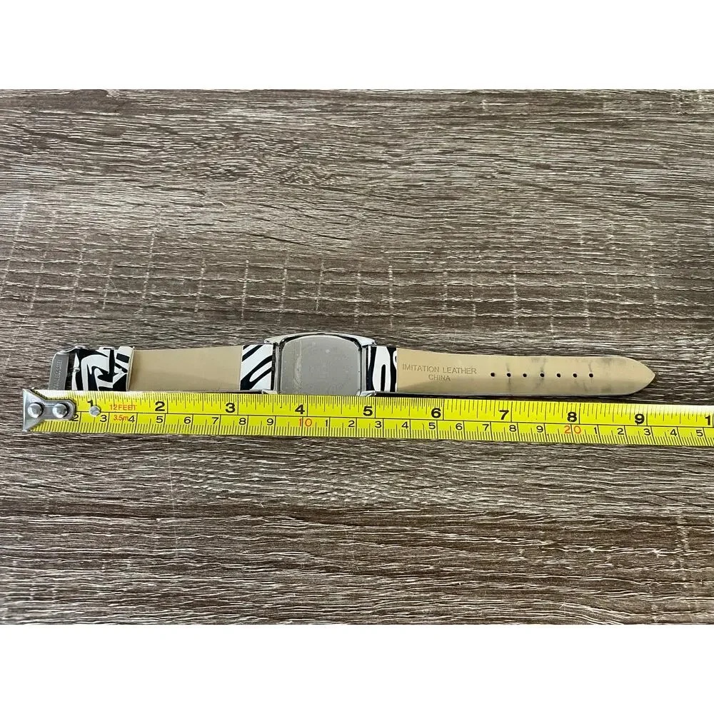 Mickey Mouse Disney Zebra Print Crystal‎ Analog Women’s Petite Wrist Watch 8”